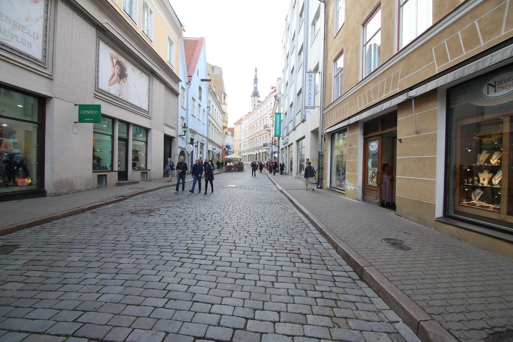 Viru Old Town * Tallinn